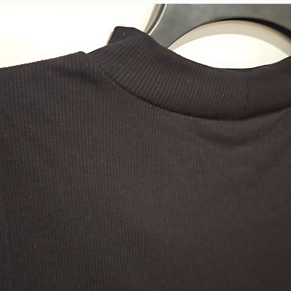 A.N.A. black soft ribbed loose fit tank top with deep neck banded neckline - Picture 4 of 4